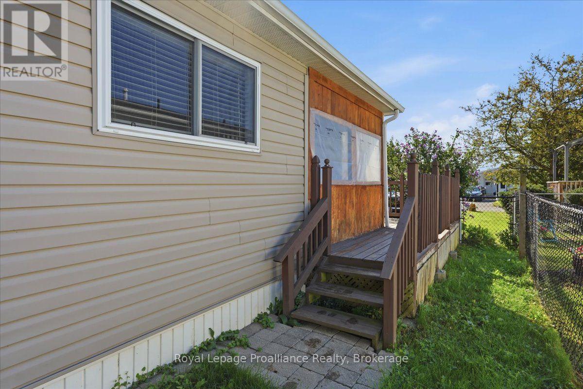 10 Nightingale Lane, Quinte West, Ontario  K8N 4Z3 - Photo 25 - X13759376