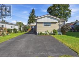 10 NIGHTINGALE LANE, Quinte West, Ontario