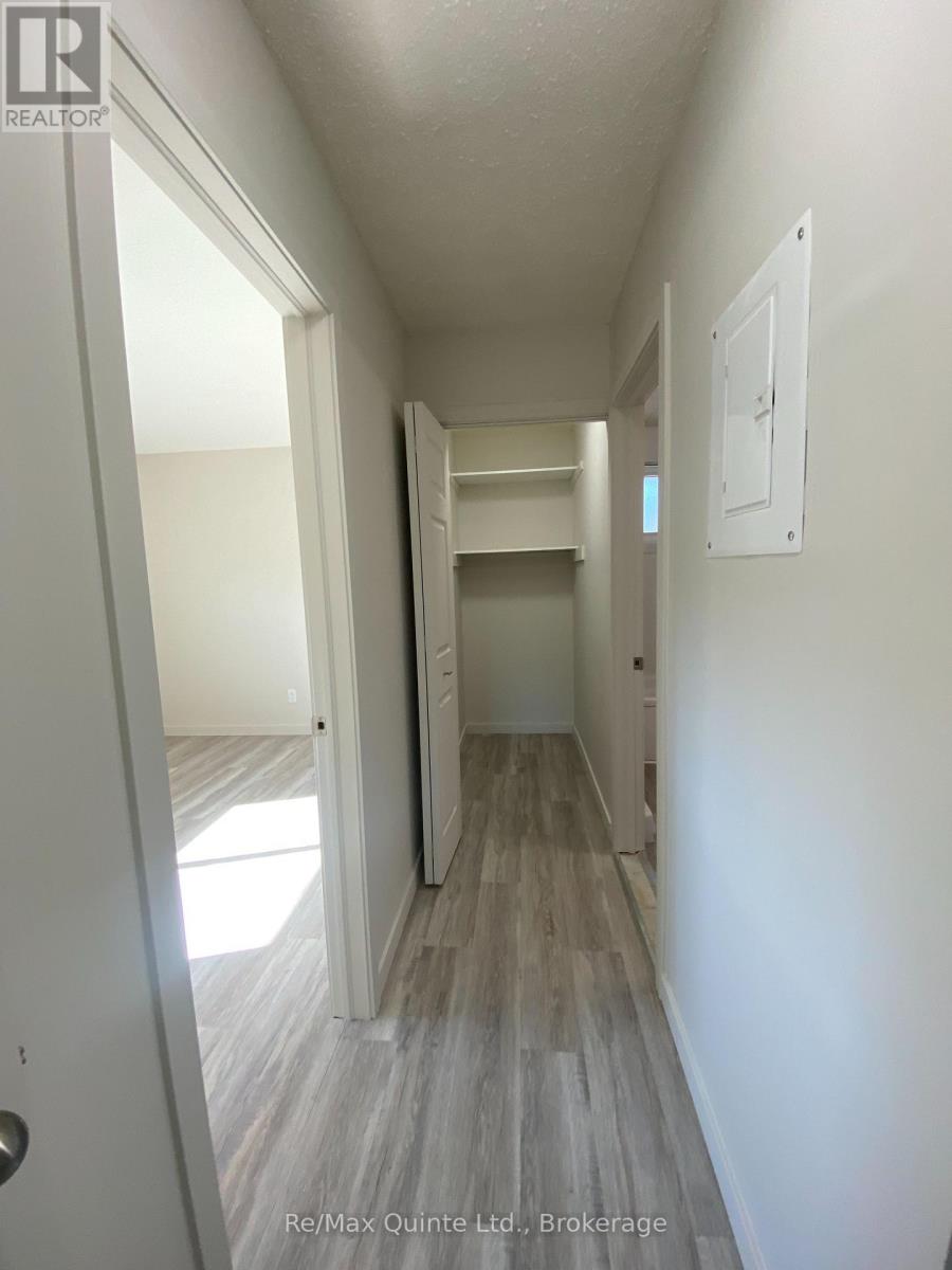 3 - 2 Village Drive, Belleville, Ontario  K8P 4J8 - Photo 11 - X13759492