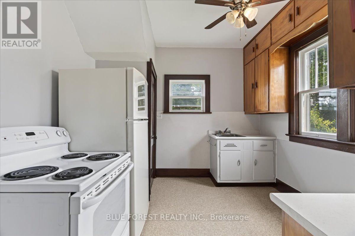 144 Clyde Street, Adelaide Metcalfe, Ontario  N0M 2B0 - Photo 24 - X13759358