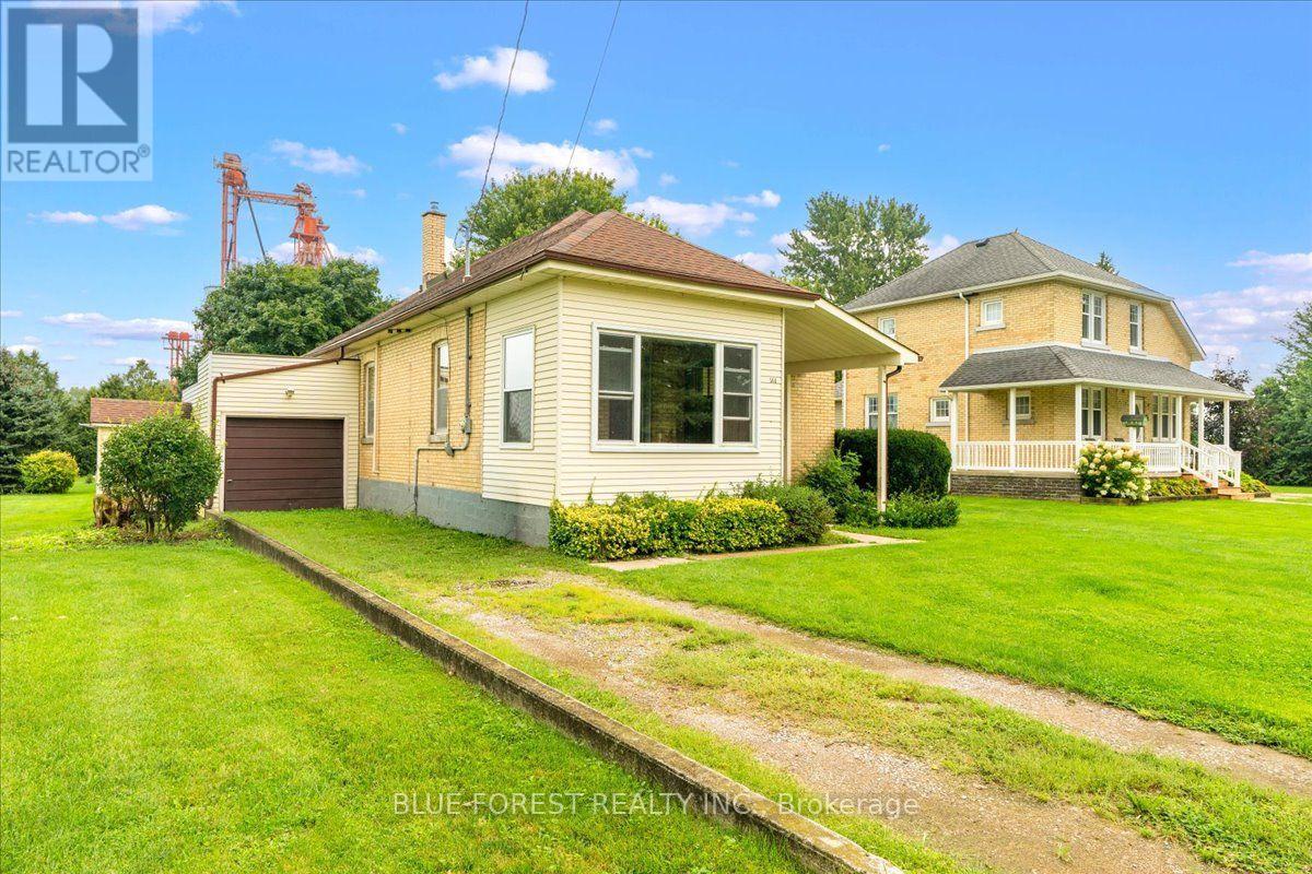 144 Clyde Street, Adelaide Metcalfe, Ontario  N0M 2B0 - Photo 3 - X13759358
