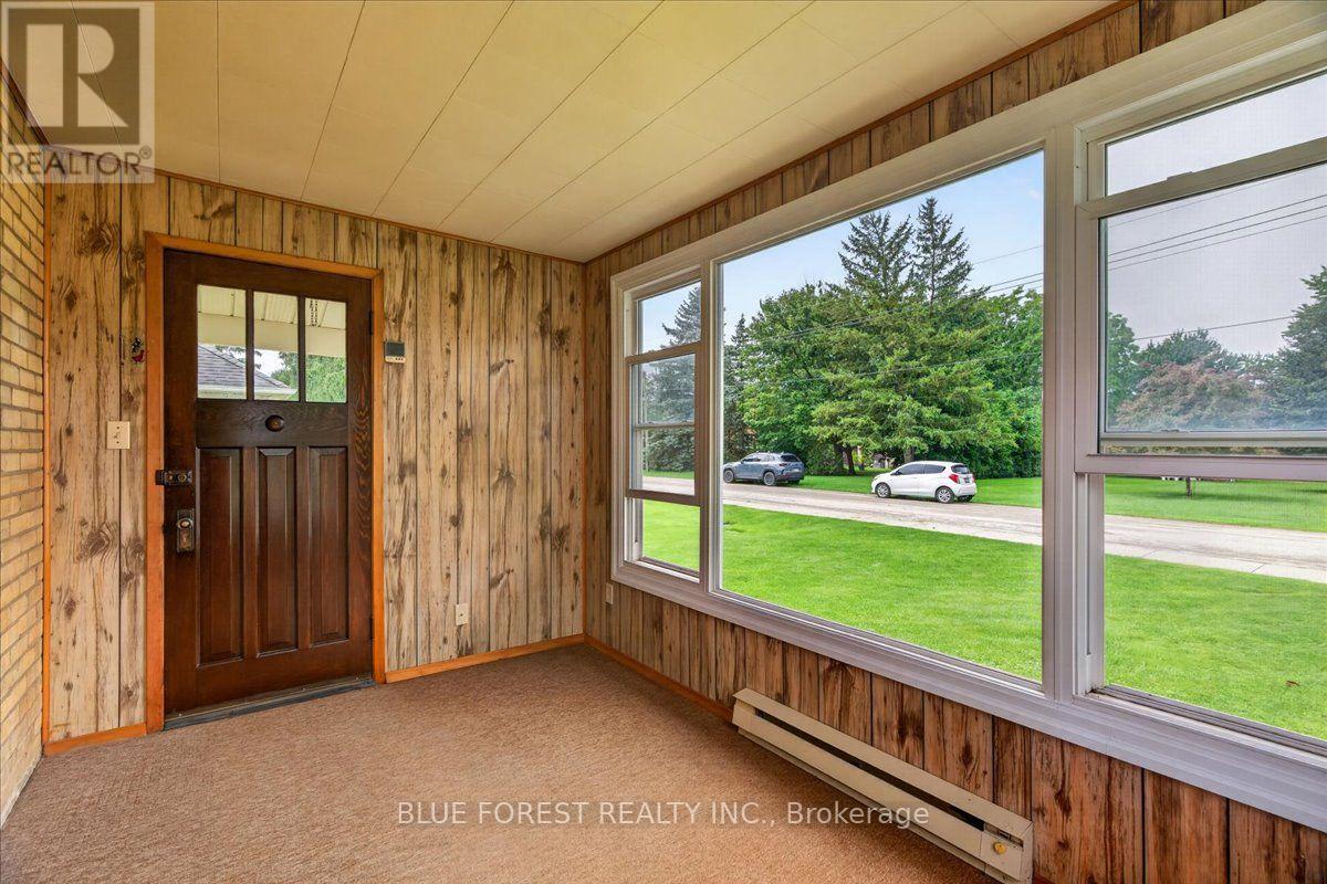 144 Clyde Street, Adelaide Metcalfe, Ontario  N0M 2B0 - Photo 9 - X13759358