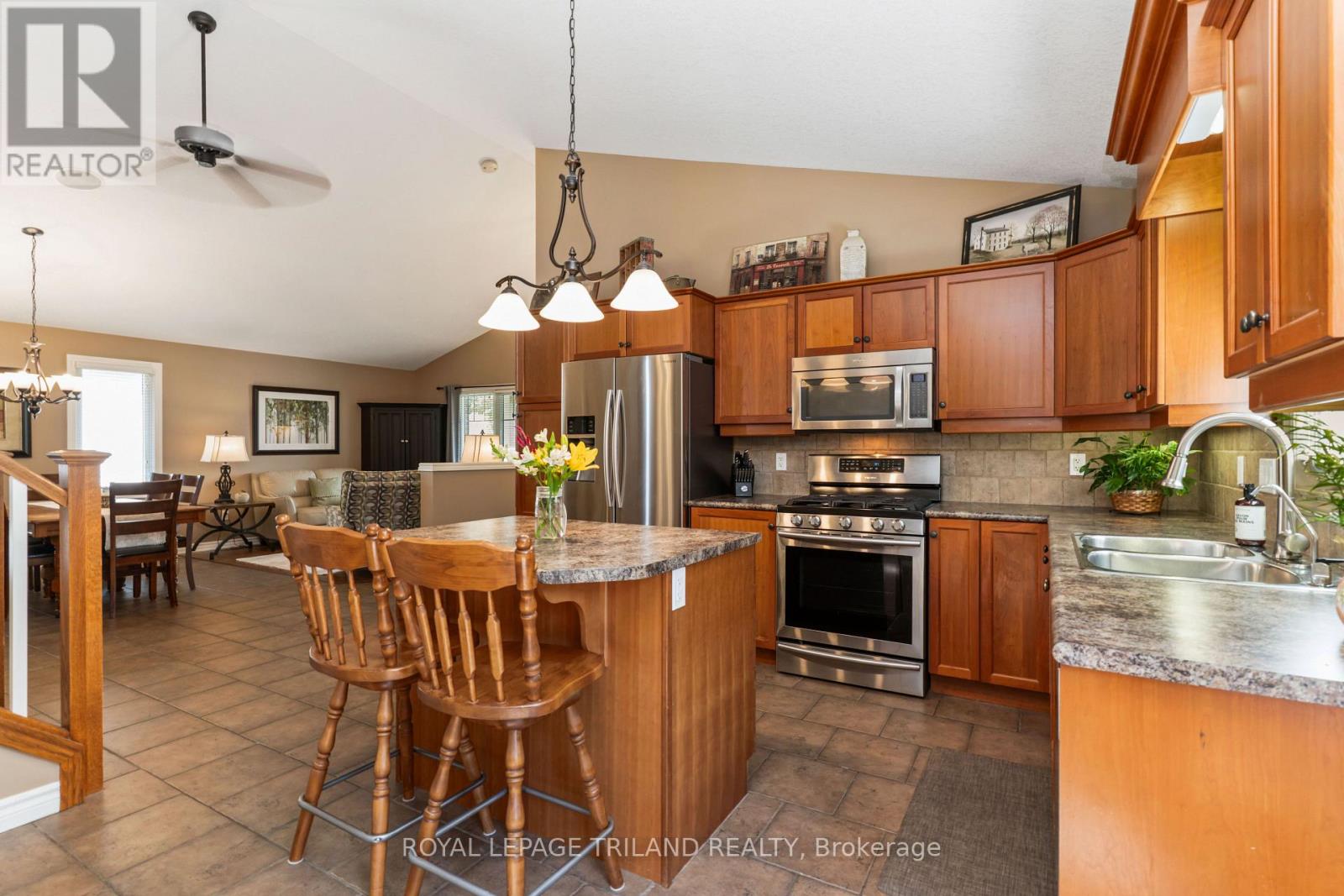 5 Sandpiper Place, St. Thomas, Ontario  N5R 0A9 - Photo 10 - X13759446