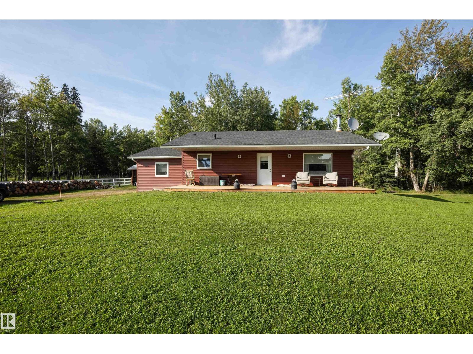 57130 Rge Rd 23, Rural Barrhead County, Alberta  T0E 1A0 - Photo 2 - E4506792