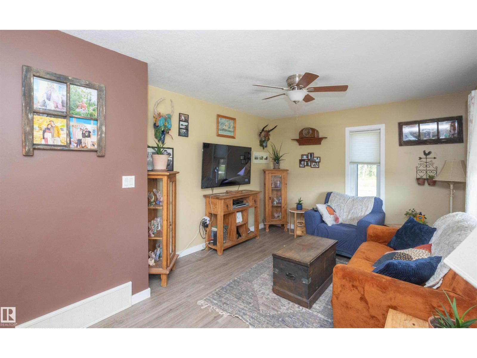 57130 Rge Rd 23, Rural Barrhead County, Alberta  T0E 1A0 - Photo 33 - E4506792