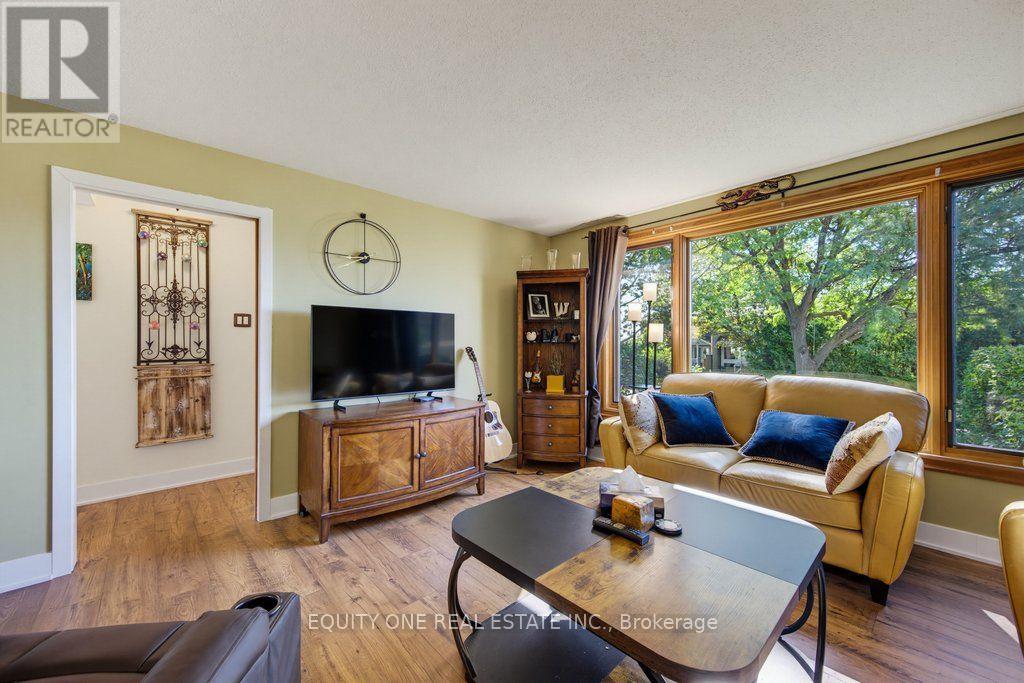 45 Southview Crescent, Ottawa, Ontario  K2E 5R4 - Photo 12 - X13759388