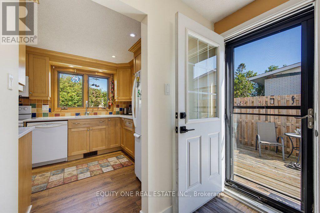 45 Southview Crescent, Ottawa, Ontario  K2E 5R4 - Photo 9 - X13759388