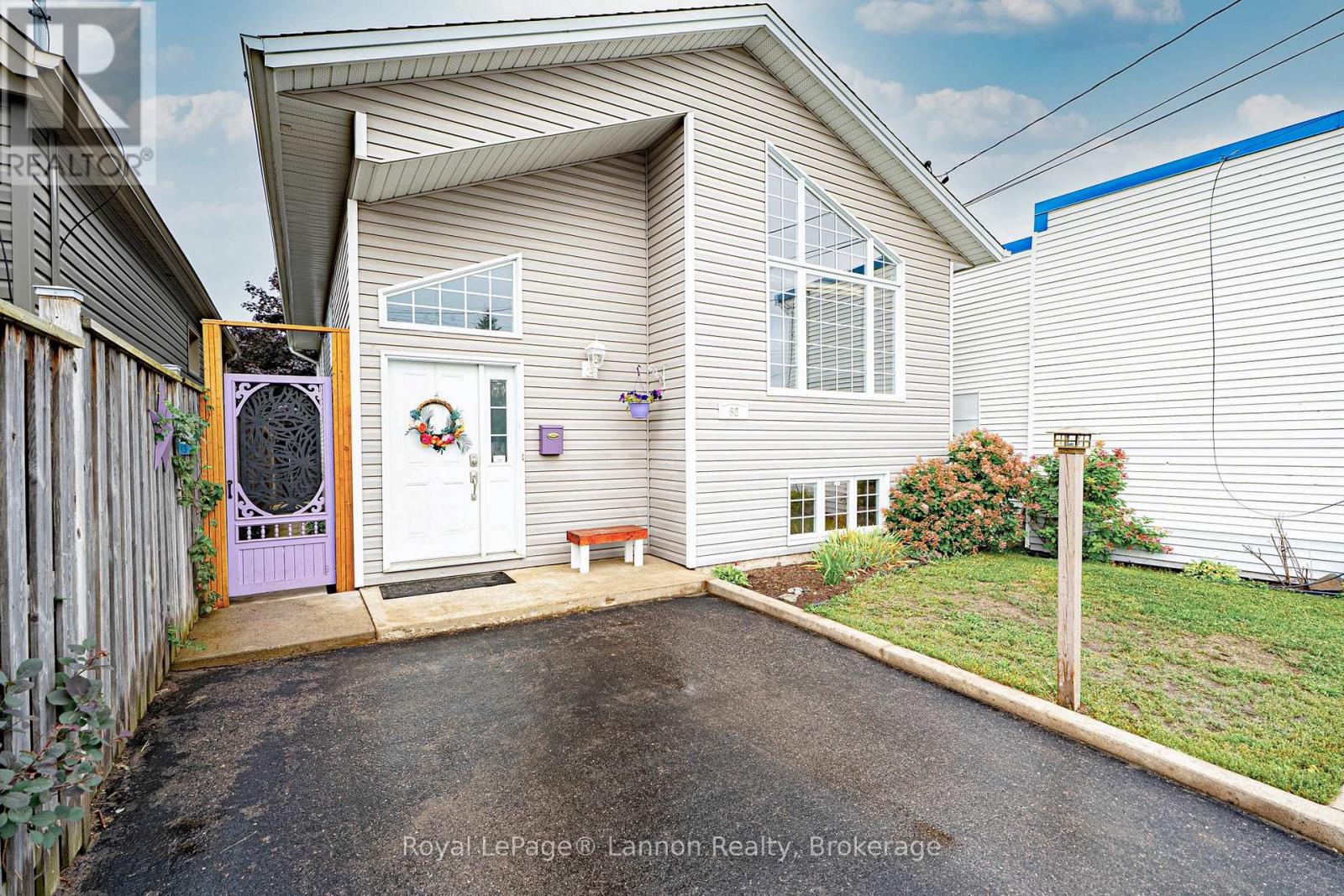 82 Brent Street, Thunder Bay, Ontario  P7A 5T6 - Photo 2 - X13759398
