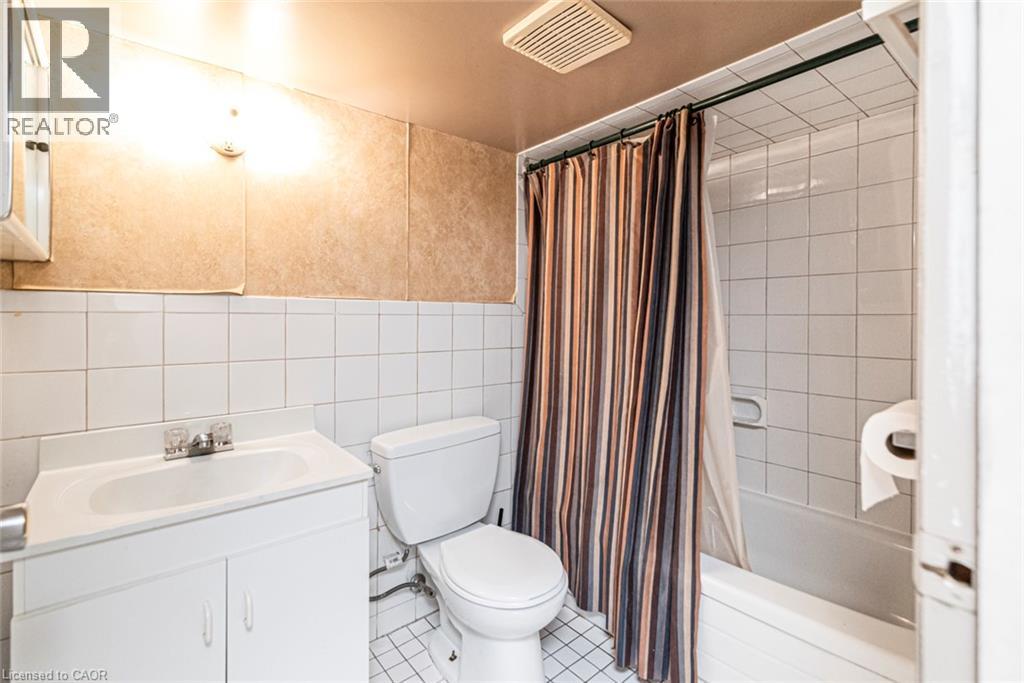 75 Kensington Avenue N, Hamilton, Ontario  L8L 7N3 - Photo 42 - 40861146