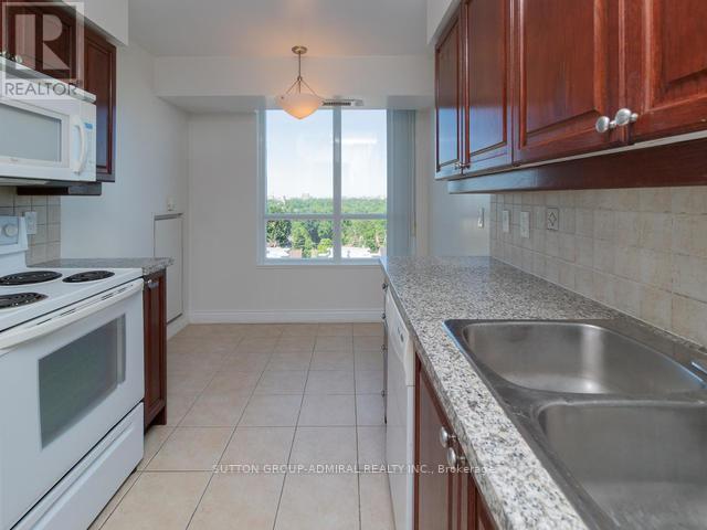 912 - 15 Greenview Avenue, Toronto, Ontario  M2M 1R2 - Photo 13 - C13759302