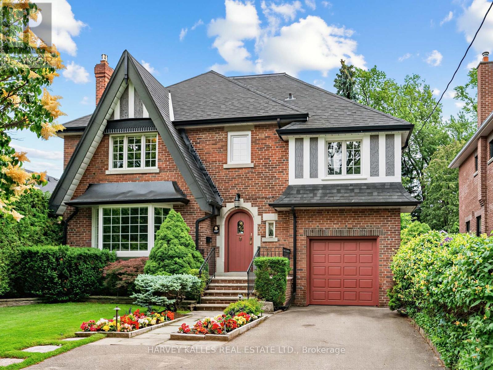 287 St. Leonard's Avenue, Toronto, Ontario  M4N 1K9 - Photo 2 - C13759400