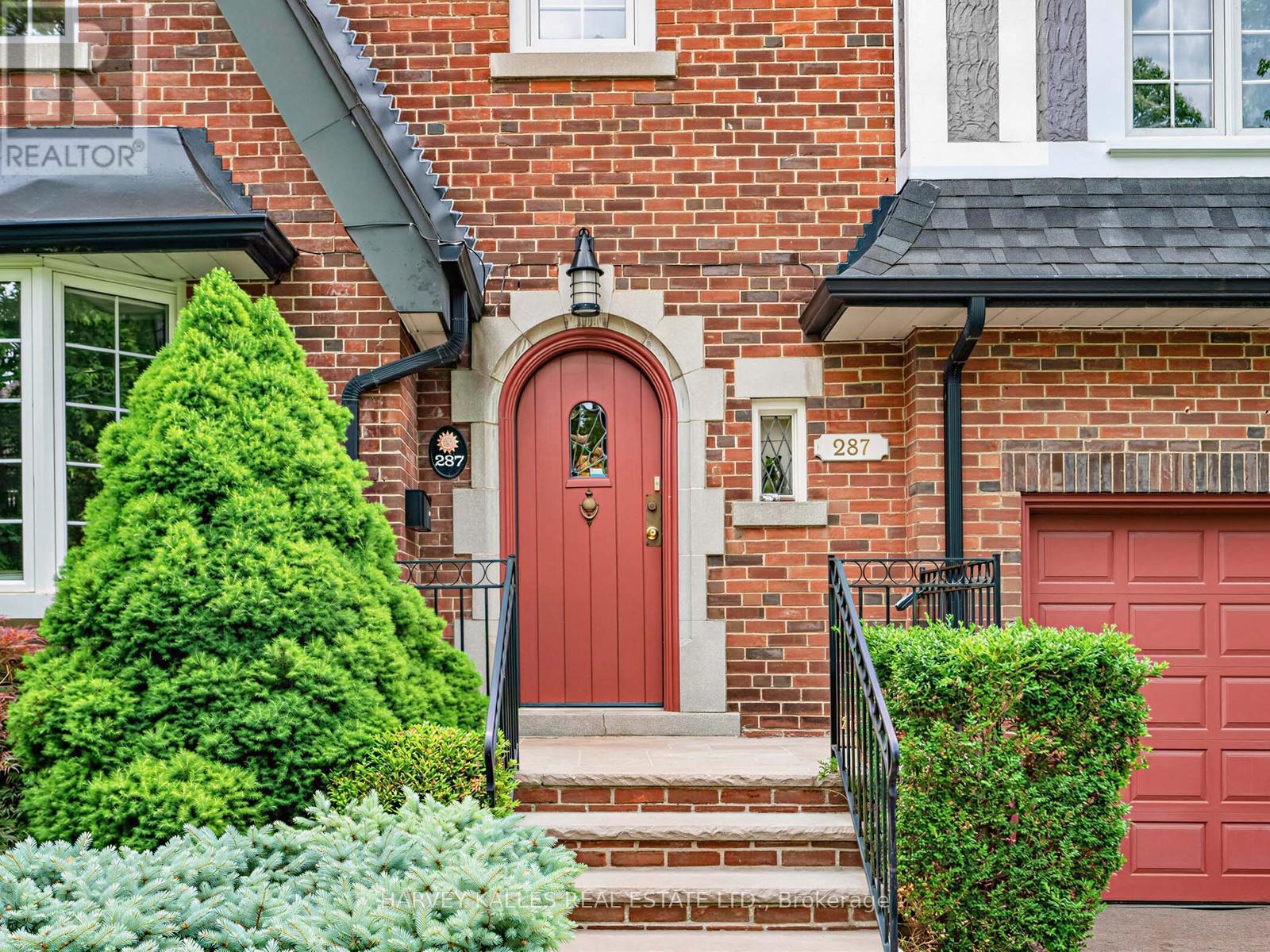 287 St. Leonard's Avenue, Toronto, Ontario  M4N 1K9 - Photo 3 - C13759400