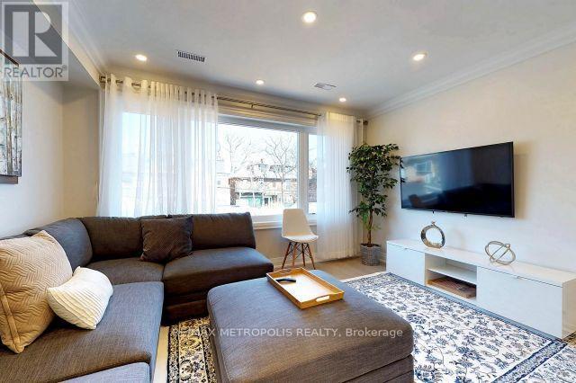 2nd & 3rd Floor - 41 Beatrice Street, Toronto, Ontario  M6J 2T2 - Photo 1 - C13759402