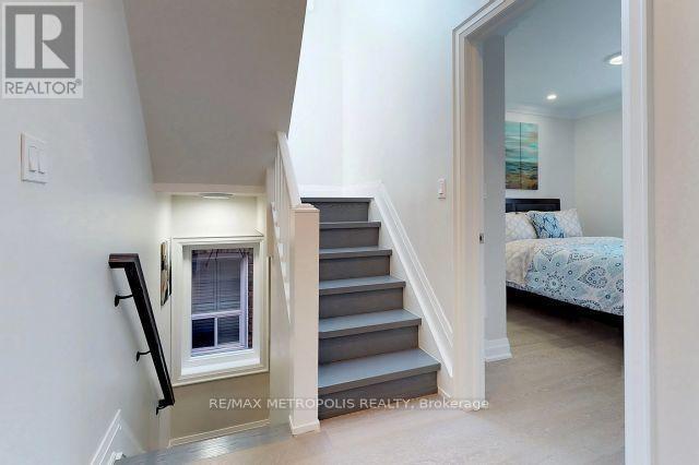 2nd & 3rd Floor - 41 Beatrice Street, Toronto, Ontario  M6J 2T2 - Photo 7 - C13759402
