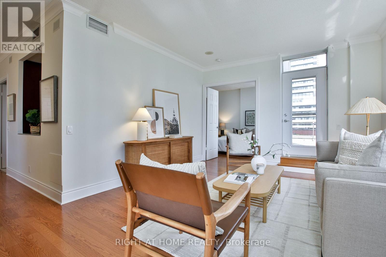 404 - 123 Eglinton Avenue E, Toronto, Ontario  M4P 1J2 - Photo 10 - C13759458