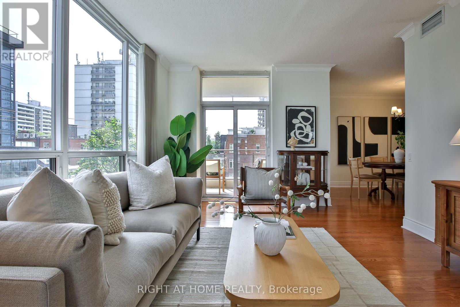 404 - 123 Eglinton Avenue E, Toronto, Ontario  M4P 1J2 - Photo 15 - C13759458