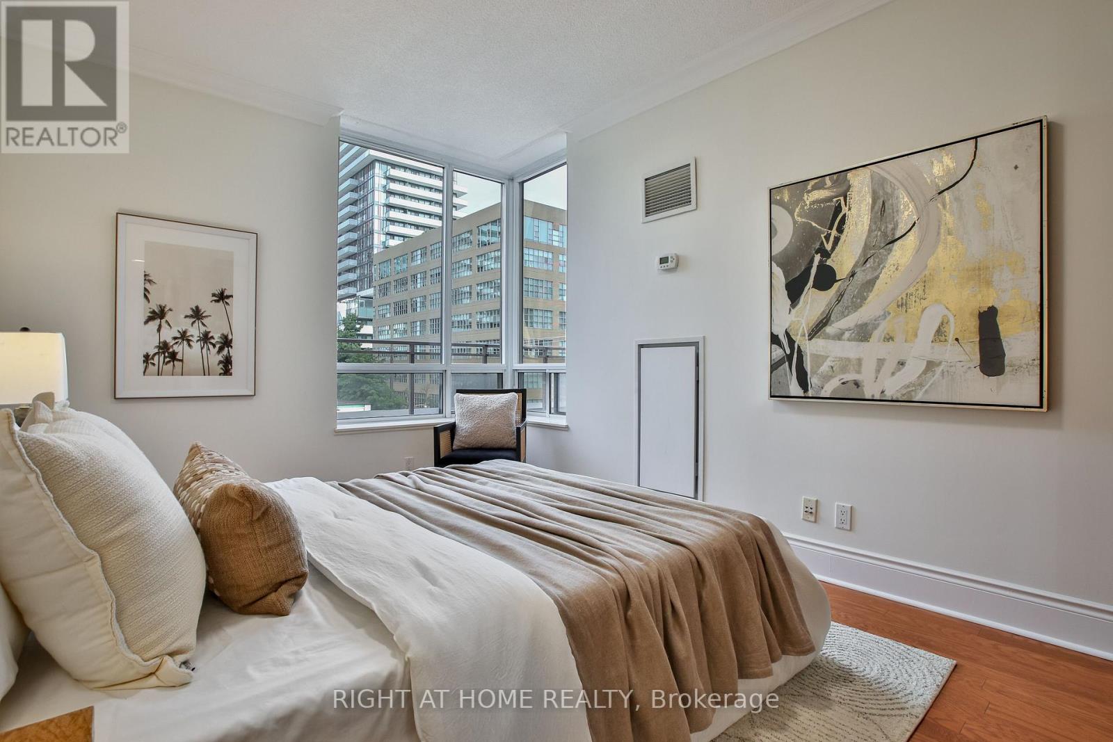 404 - 123 Eglinton Avenue E, Toronto, Ontario  M4P 1J2 - Photo 22 - C13759458