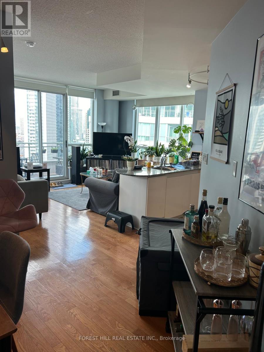 2512 - 230 Queens Quay Avenue W, Toronto, Ontario  M5J 1B5 - Photo 1 - C13759472