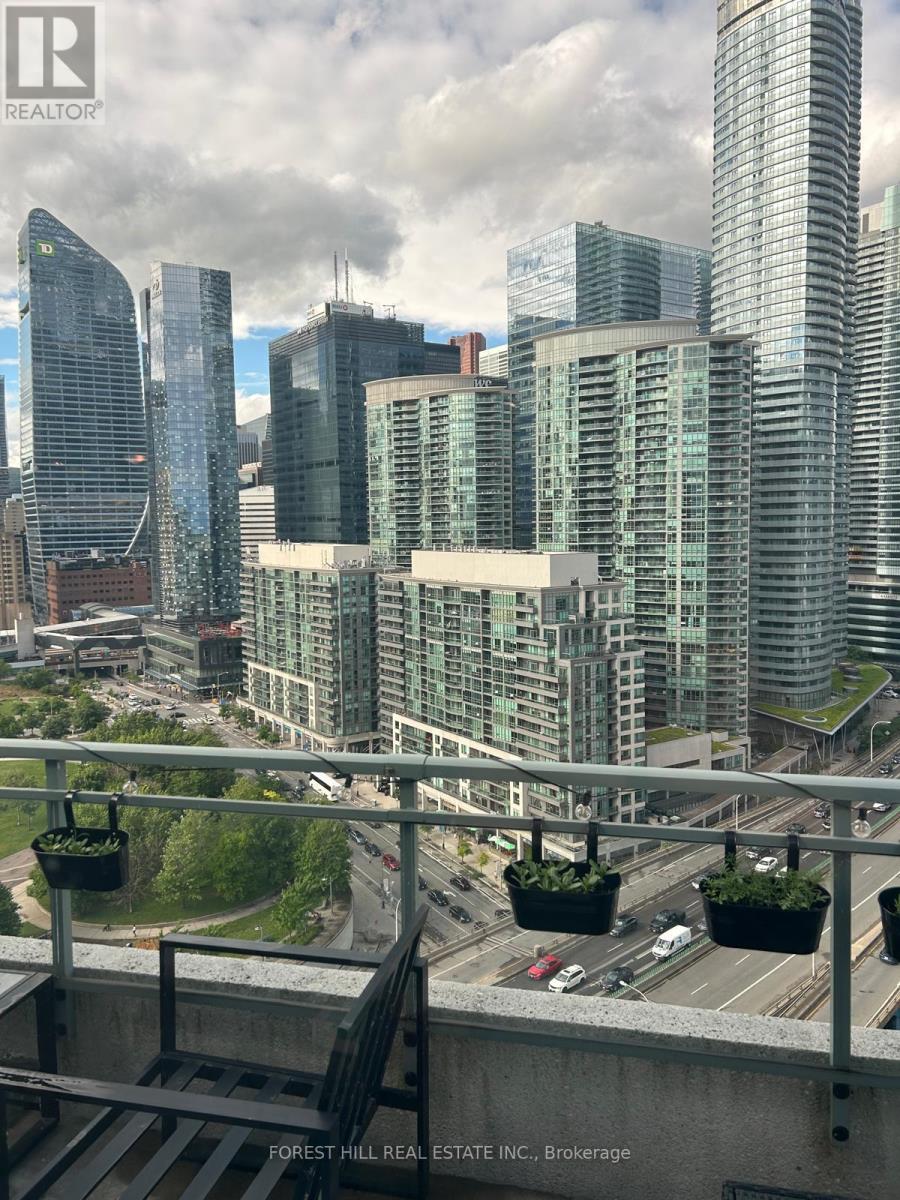 2512 - 230 Queens Quay Avenue W, Toronto, Ontario  M5J 1B5 - Photo 14 - C13759472