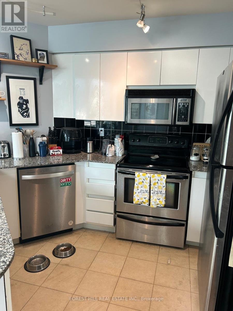 2512 - 230 Queens Quay Avenue W, Toronto, Ontario  M5J 1B5 - Photo 2 - C13759472