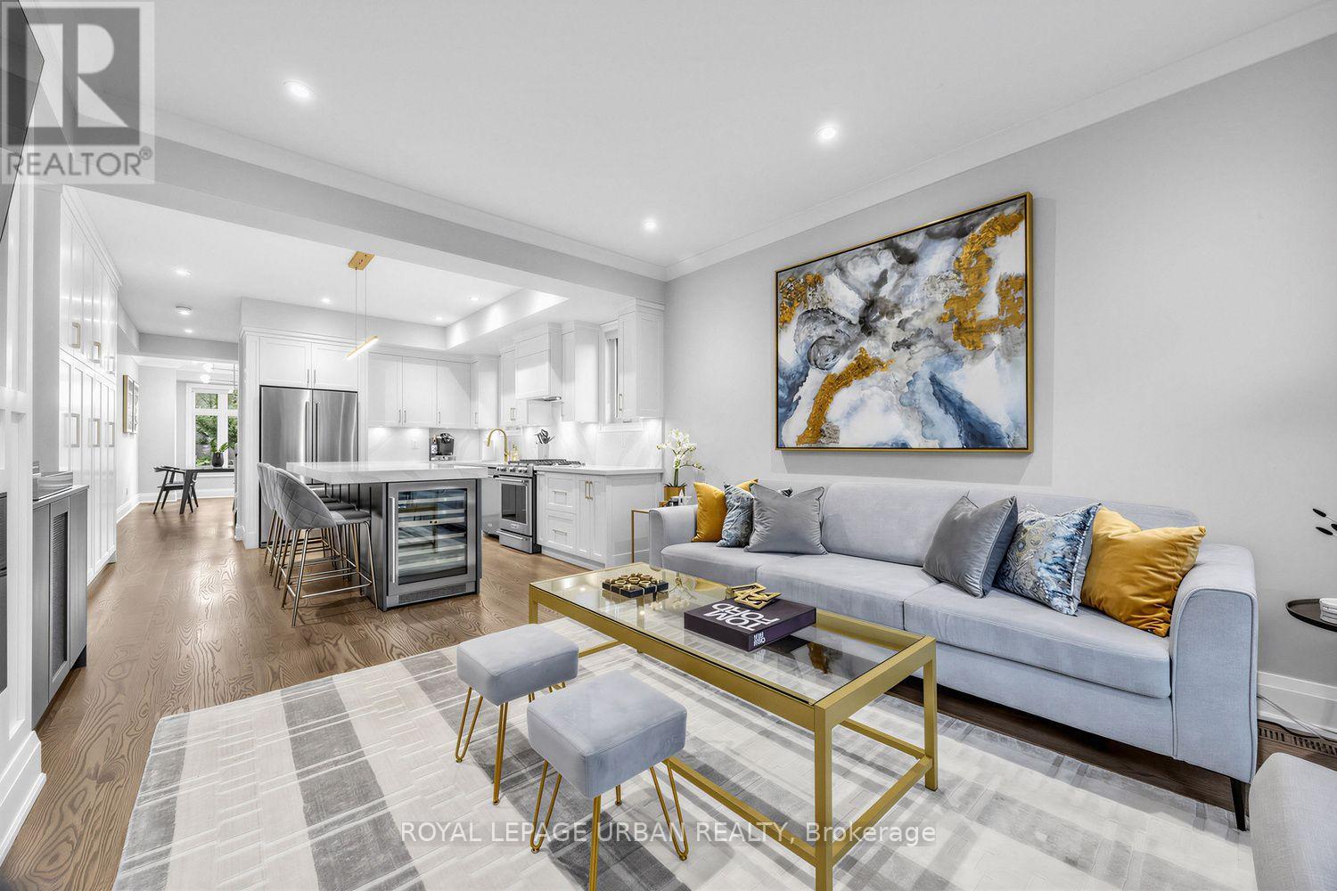 287 Glebemount Avenue, Toronto, Ontario  M4C 3T9 - Photo 13 - E13759308