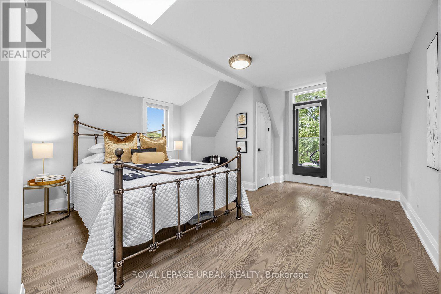 287 Glebemount Avenue, Toronto, Ontario  M4C 3T9 - Photo 25 - E13759308