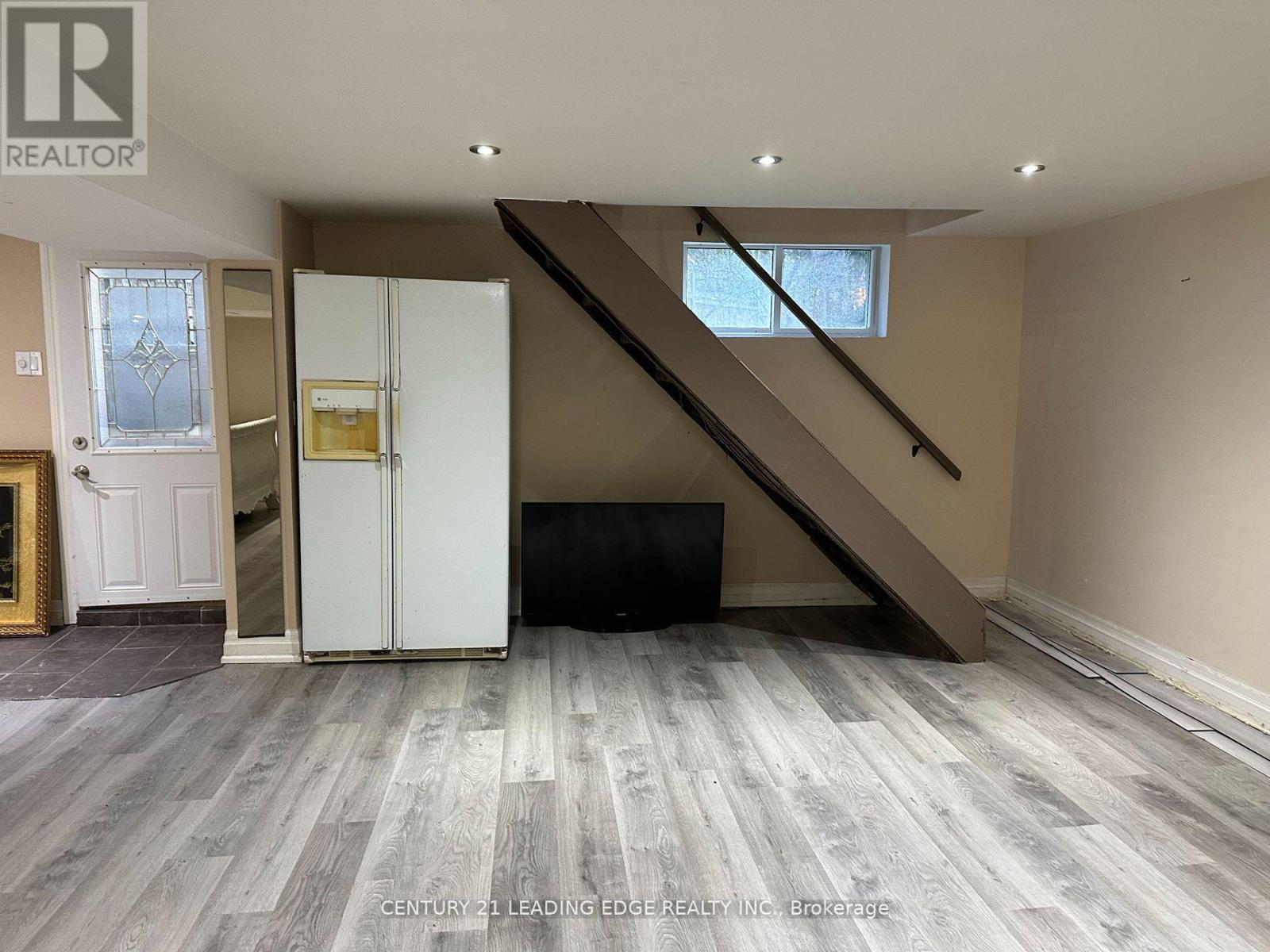 (Bsmt) - 24 Barnsley Court, Toronto, Ontario  M1R 3X5 - Photo 3 - E13759448