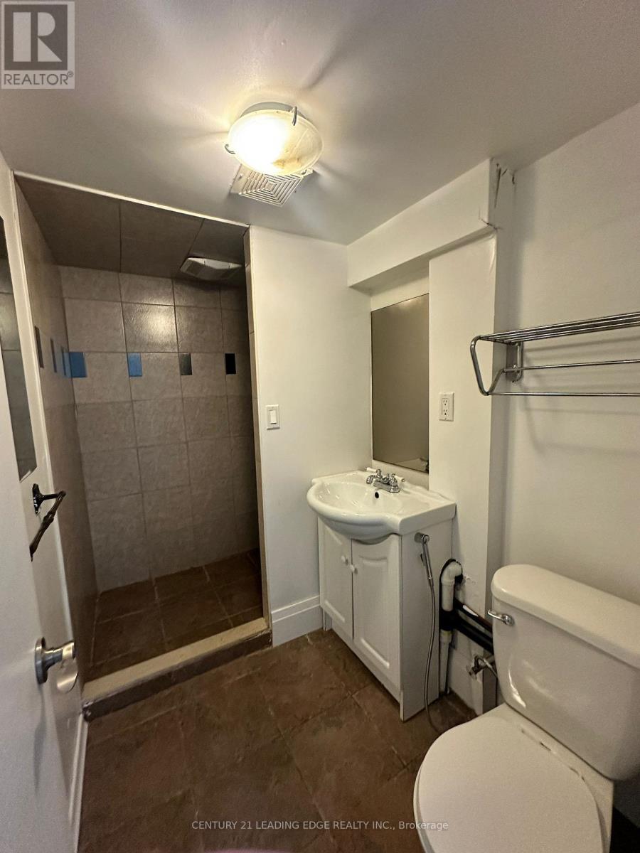 (Bsmt) - 24 Barnsley Court, Toronto, Ontario  M1R 3X5 - Photo 6 - E13759448
