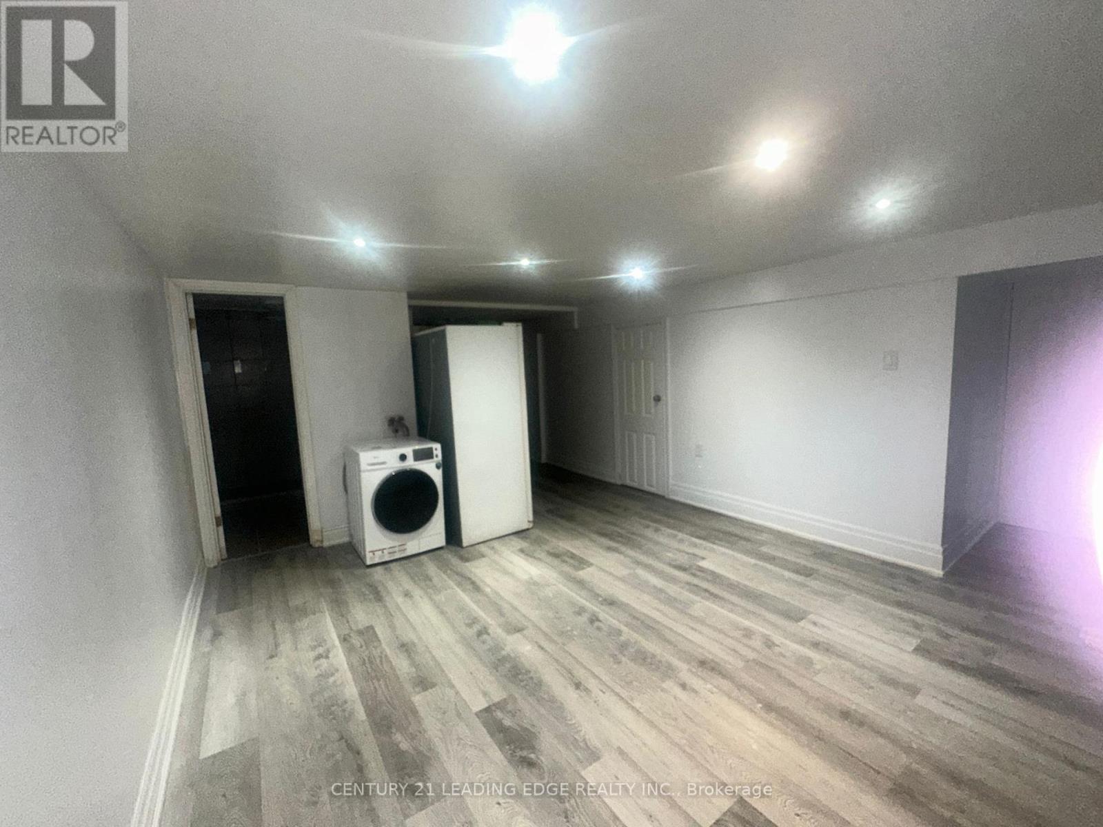 (Bsmt) - 24 Barnsley Court, Toronto, Ontario  M1R 3X5 - Photo 9 - E13759448