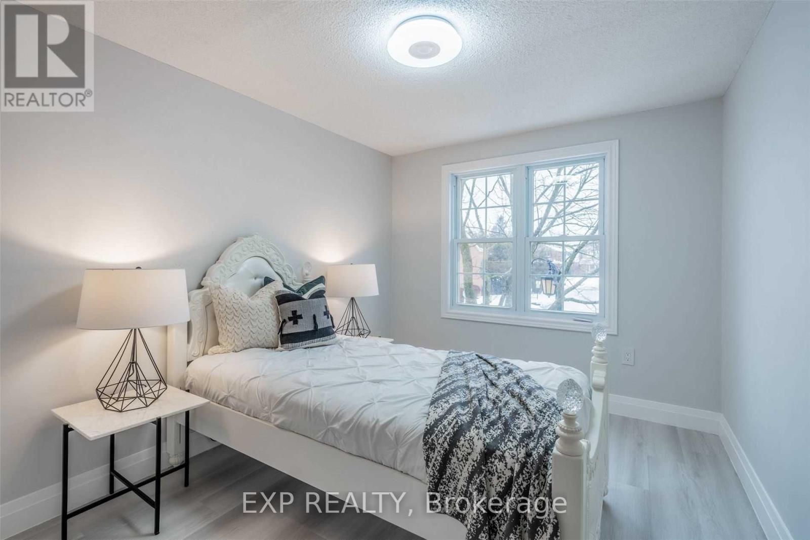 526 Tara Hill Circle, Aurora, Ontario  L4G 6H2 - Photo 17 - N13759470