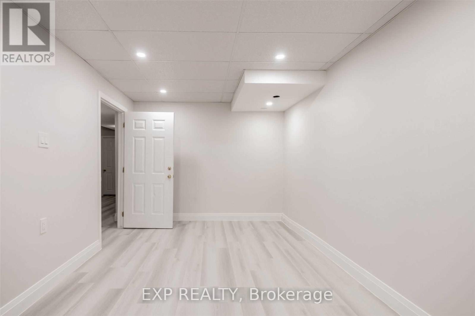 526 Tara Hill Circle, Aurora, Ontario  L4G 6H2 - Photo 32 - N13759470