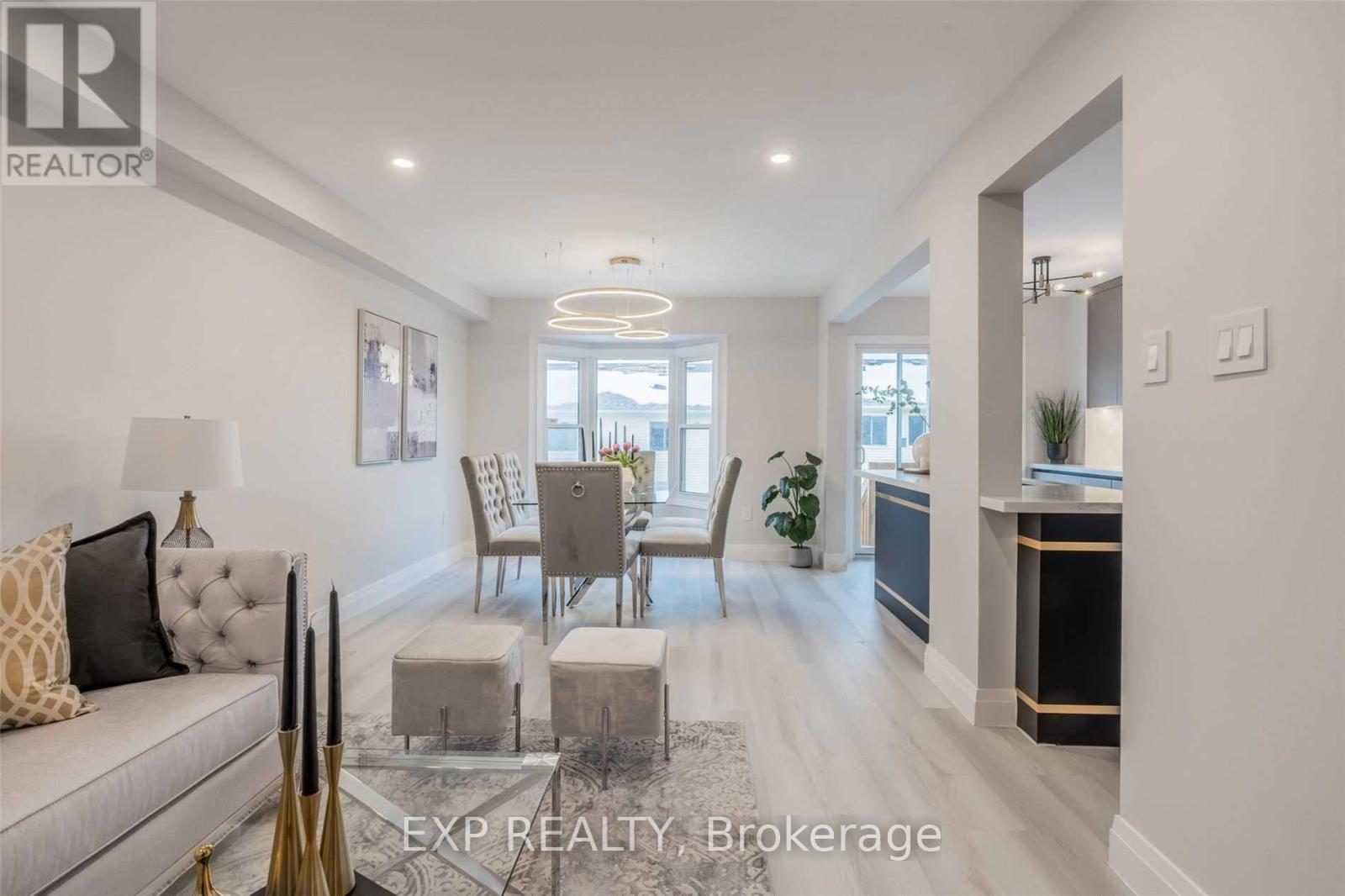 526 Tara Hill Circle, Aurora, Ontario  L4G 6H2 - Photo 6 - N13759470