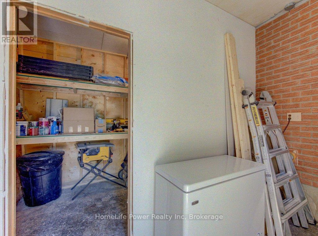 136 Dunsmere Drive, Kitchener, Ontario  N2E 1V7 - Photo 19 - X13759364