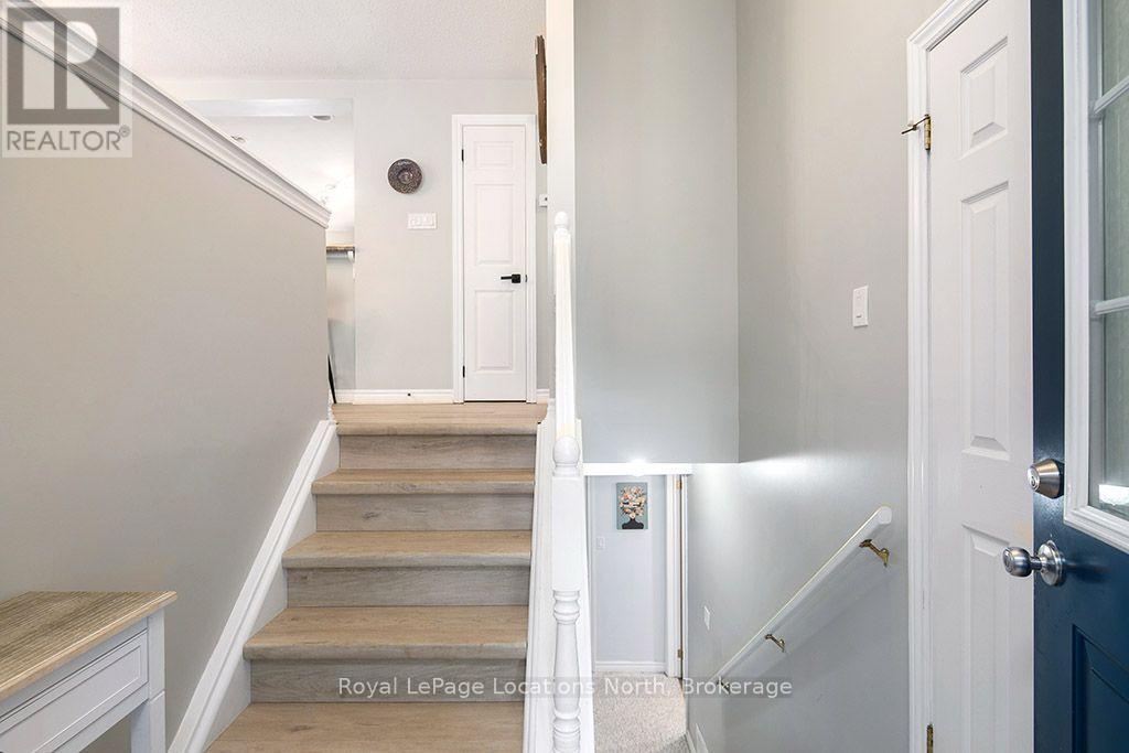 20 Birchwood Court, Meaford, Ontario  N4L 1T9 - Photo 6 - X13759378