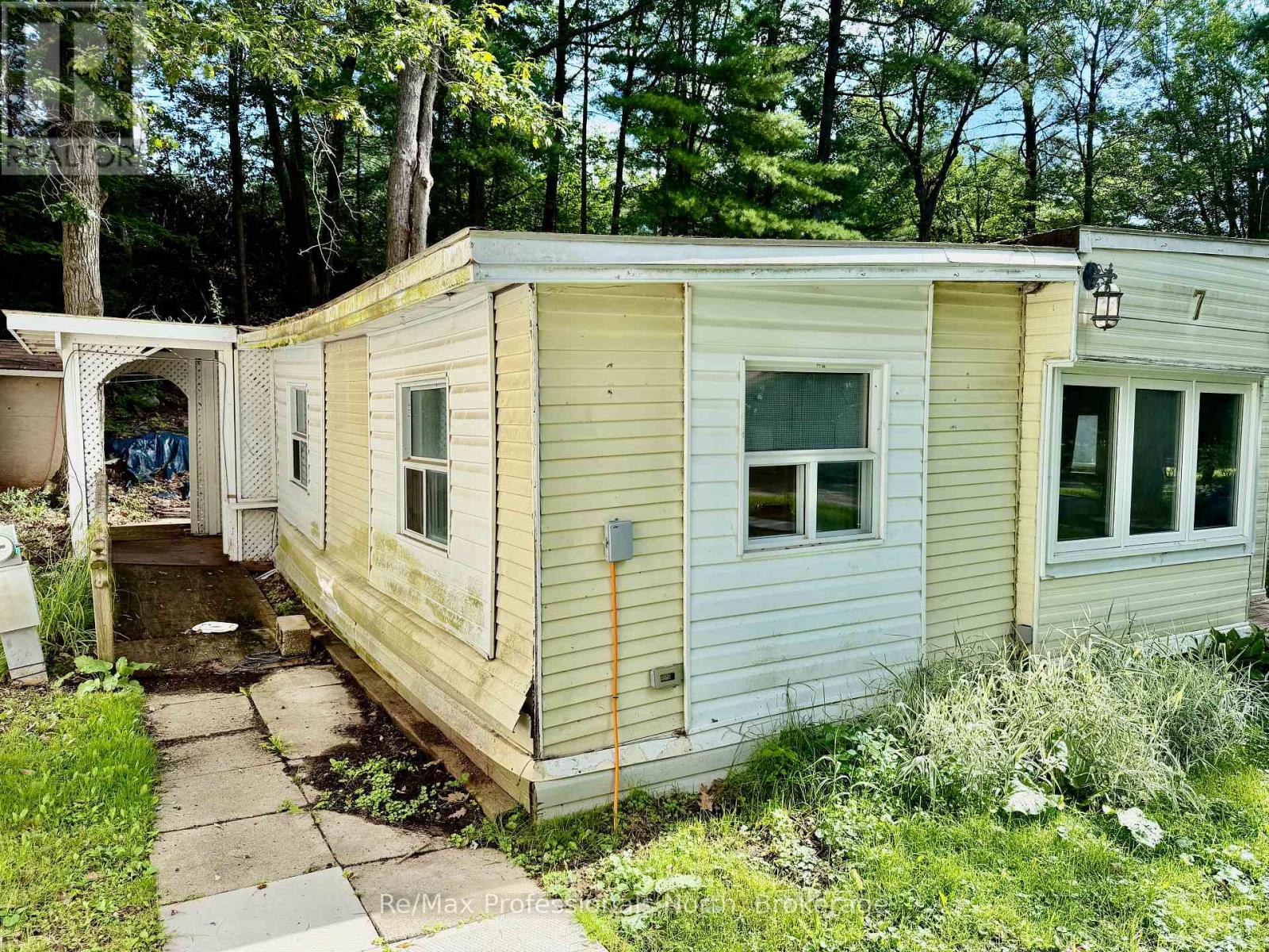 7 - 1007 Racoon Road, Gravenhurst, Ontario  P1P 1R1 - Photo 2 - X13759454