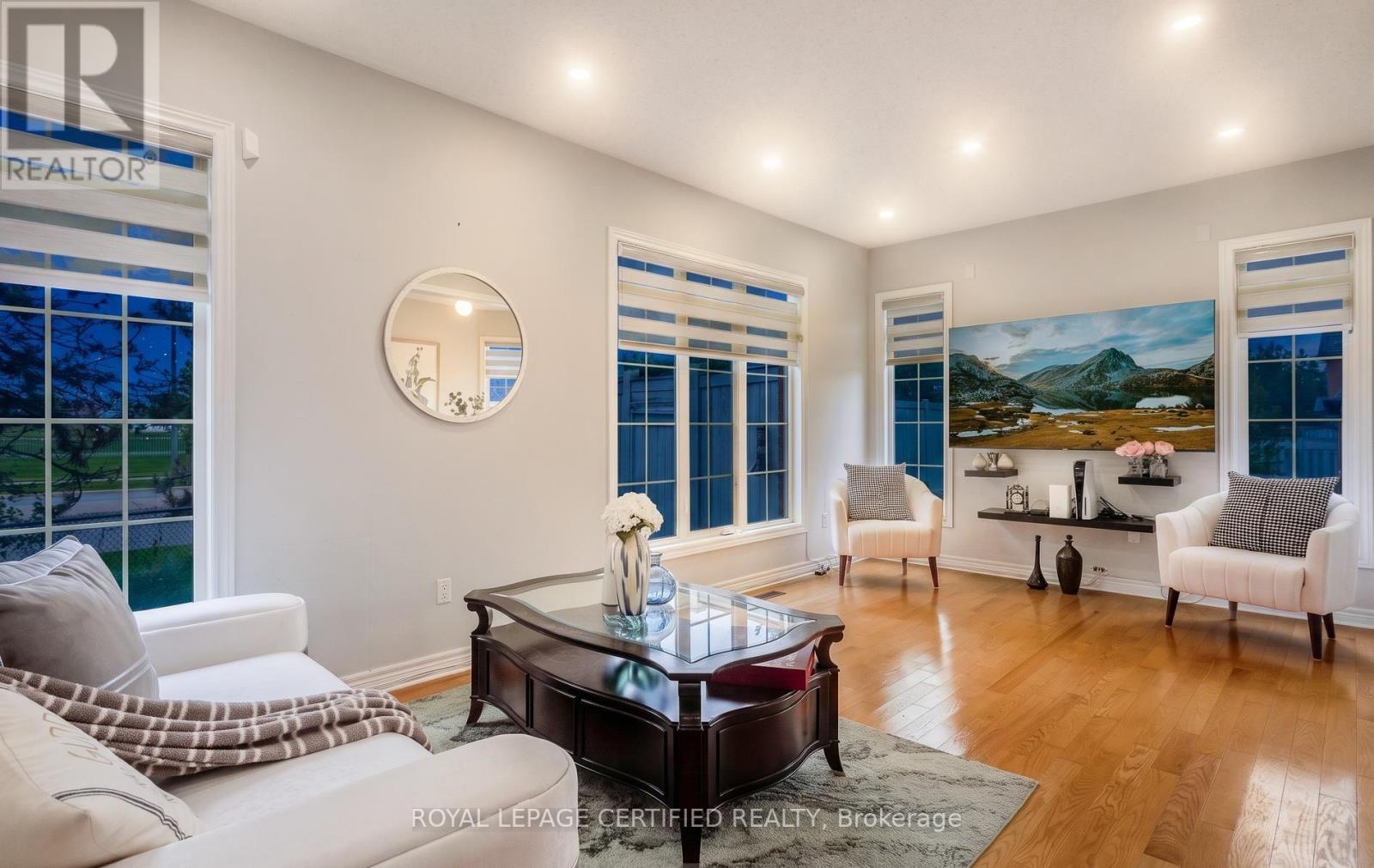 6582 Skipper Way, Mississauga, Ontario  L5W 1P8 - Photo 12 - W13731776