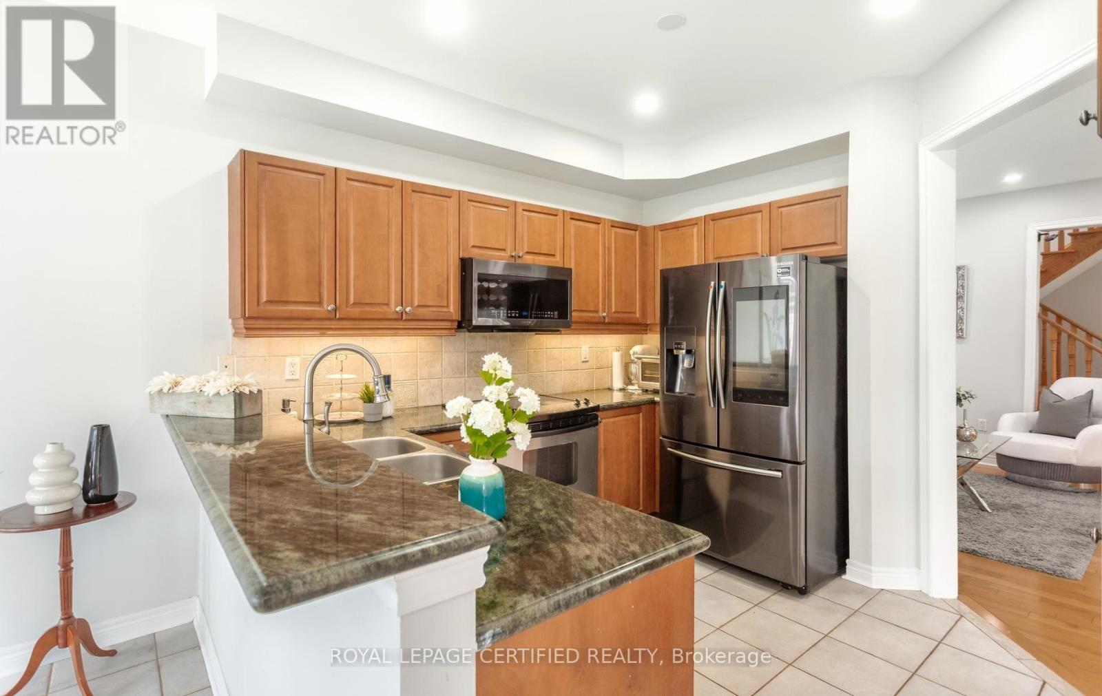 6582 Skipper Way, Mississauga, Ontario  L5W 1P8 - Photo 19 - W13731776