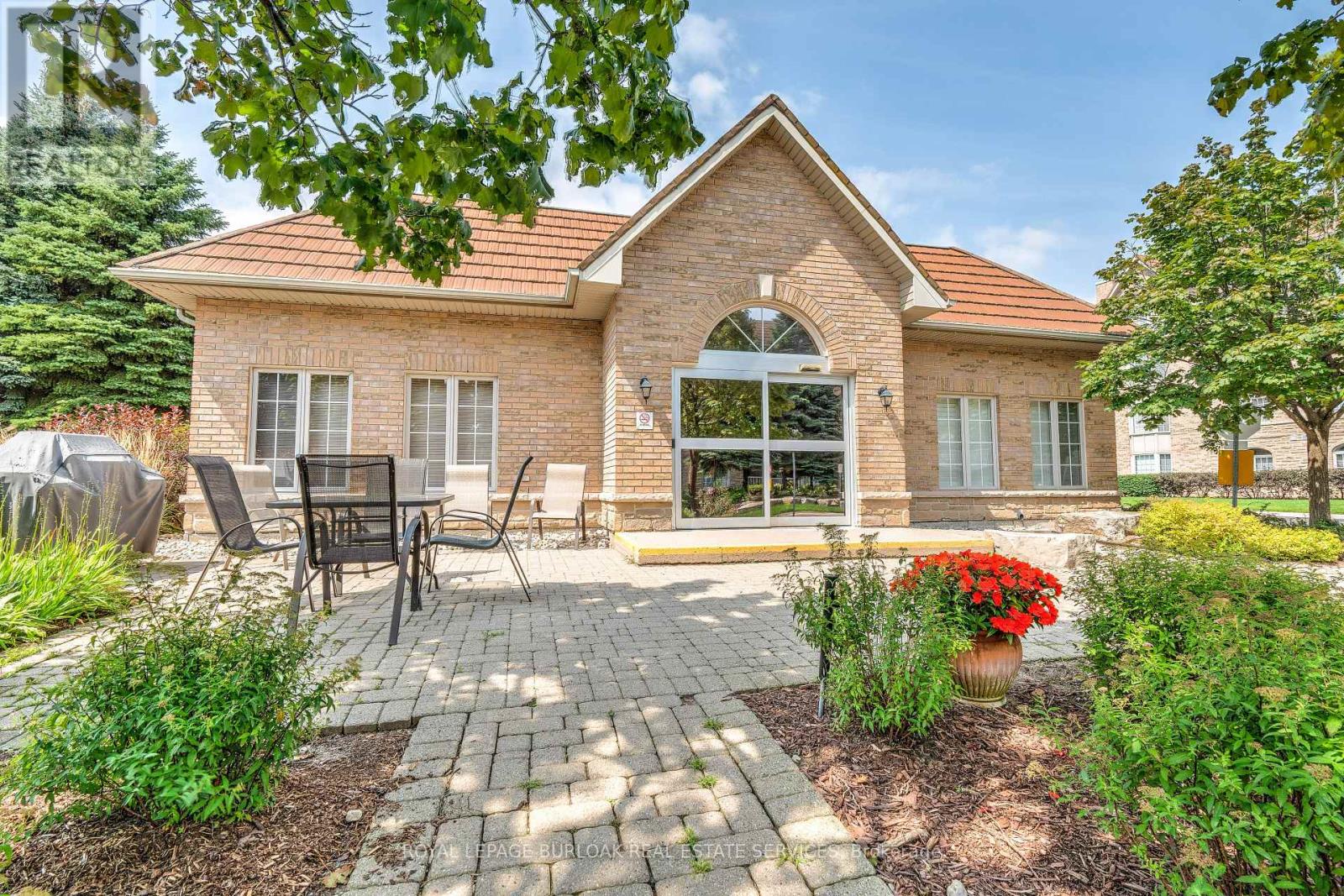 302 - 216a Plains Road W, Burlington, Ontario  L7T 4K8 - Photo 34 - W13759408