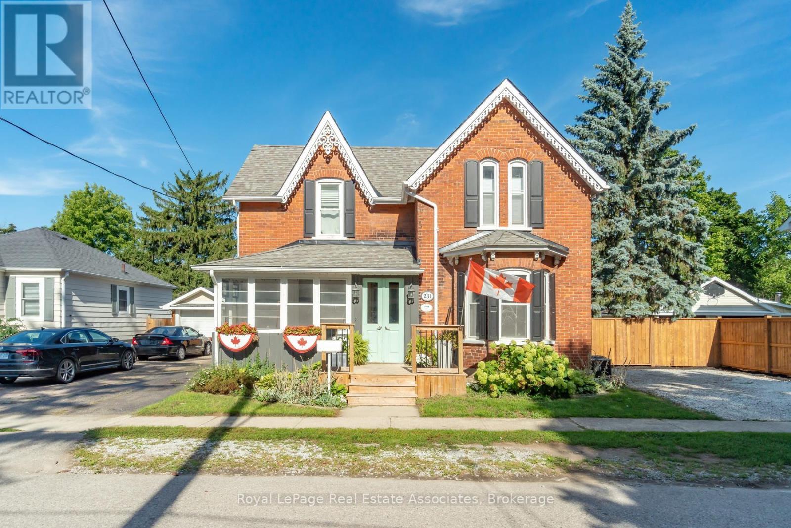 231 ARTHUR STREET, Halton Hills, Ontario