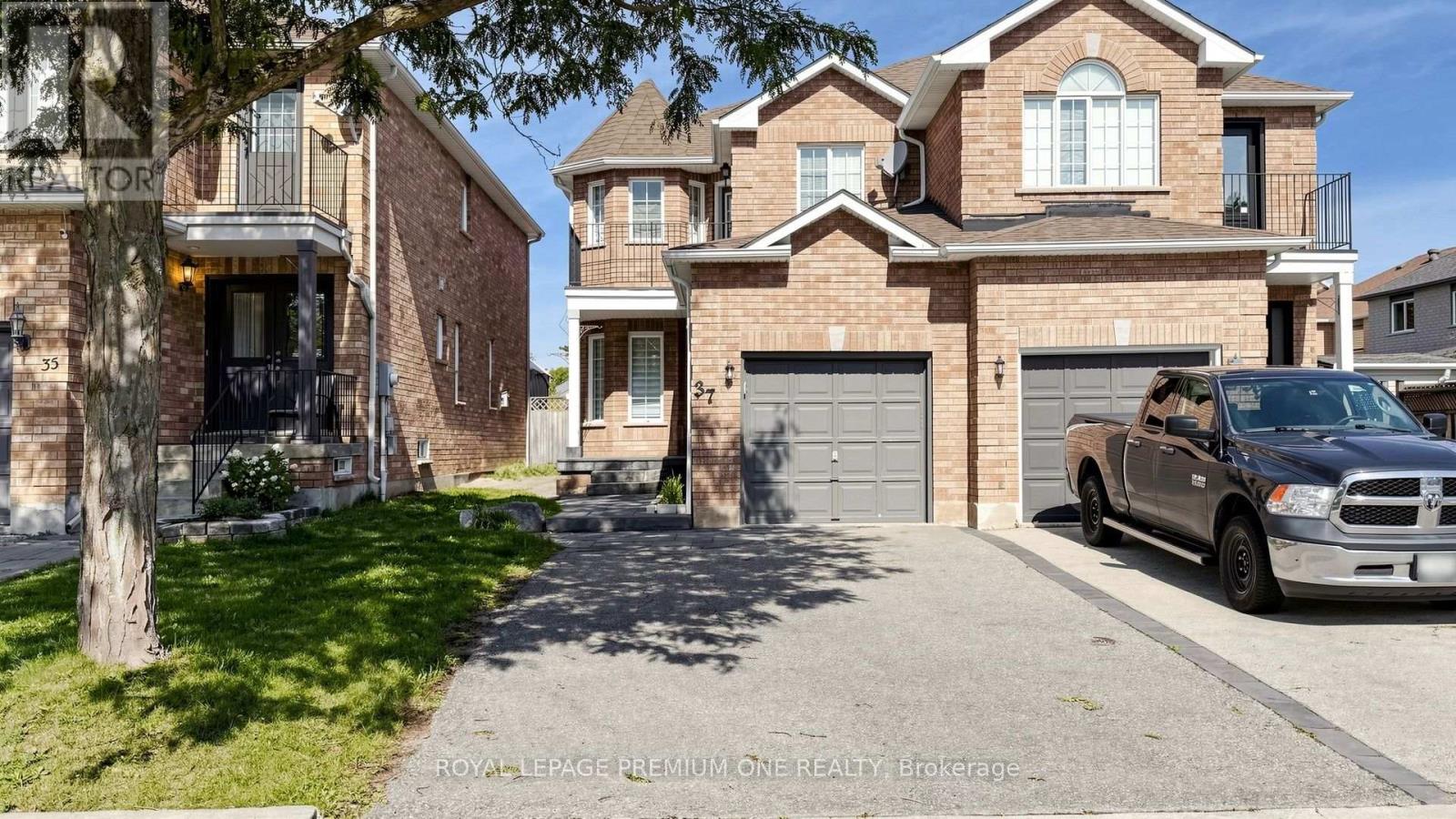 37 COOLSPRING CRESCENT, Caledon, Ontario