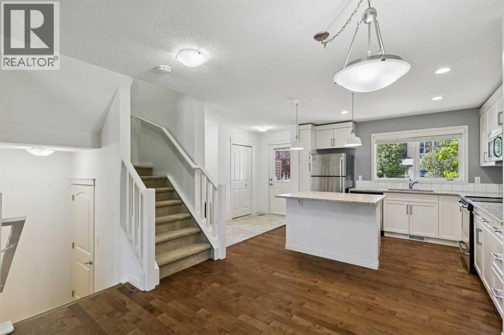 113 Chaparral Valley Drive Se, Calgary, Alberta T2X 0R1 - Photo 9 - A2342636