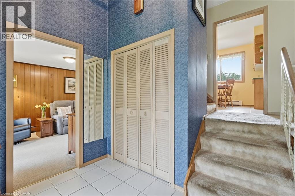 175 Concession 5 E, Waterdown, Ontario  L8B 1K4 - Photo 4 - 40859779