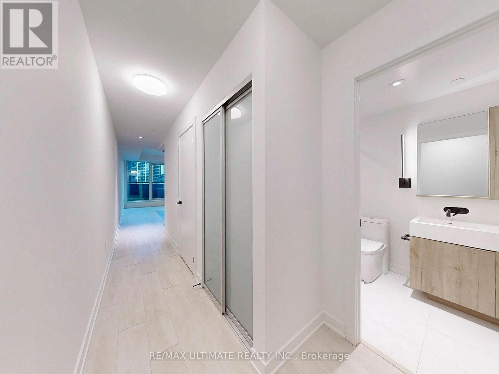 207 - 117 Broadway Avenue, Toronto, Ontario  M4P 1V3 - Photo 16 - C12951722