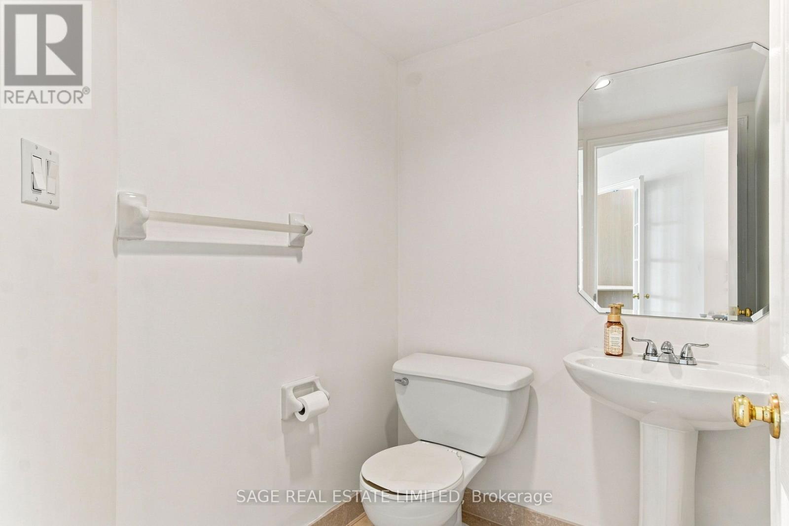 1805 - 168 Bonis Avenue, Toronto, Ontario  M1T 3V6 - Photo 18 - E13759040