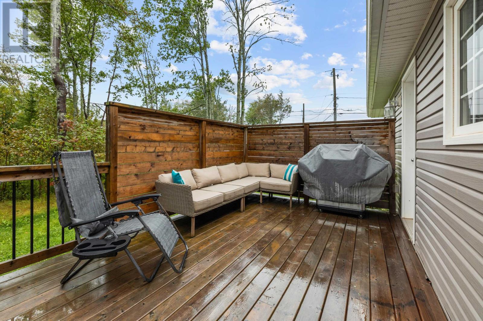 207 Hollis Avenue, Stratford, Prince Edward Island  C1B 4A1 - Photo 17 - 202622758