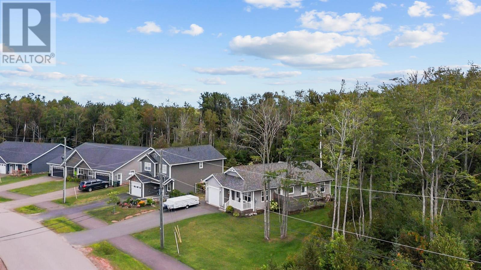 207 Hollis Avenue, Stratford, Prince Edward Island  C1B 4A1 - Photo 45 - 202622758