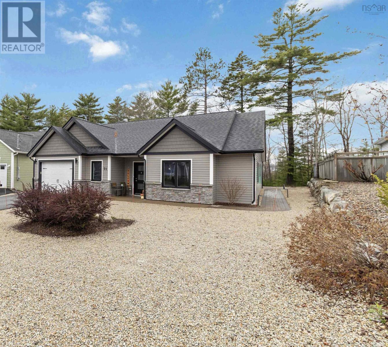 71 Acorn Drive, Bridgewater, Nova Scotia  B4V 8Z3 - Photo 3 - 202610709
