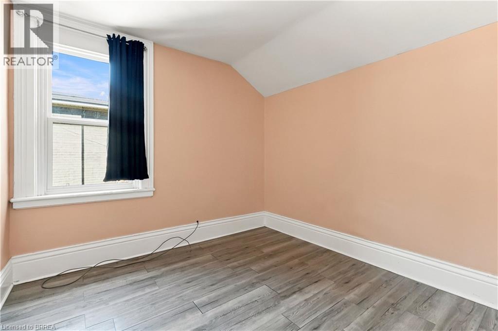 63 East Avenue Unit# Upper, Brantford, Ontario  N3S 3L5 - Photo 9 - 40861329