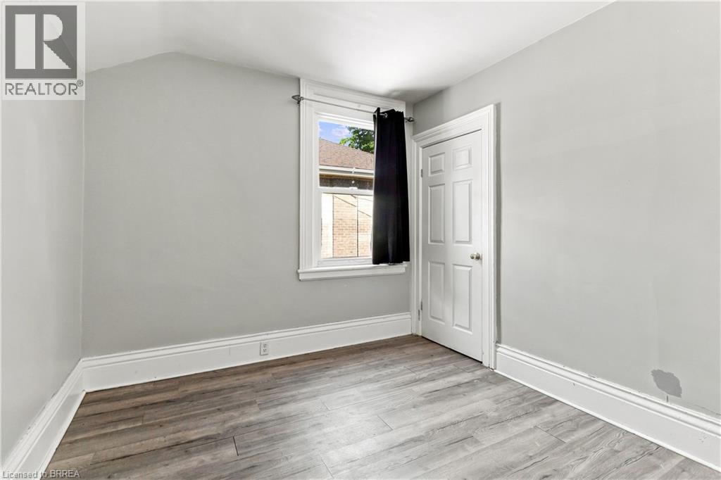 63 East Avenue Unit# Upper, Brantford, Ontario  N3S 3L5 - Photo 13 - 40861329