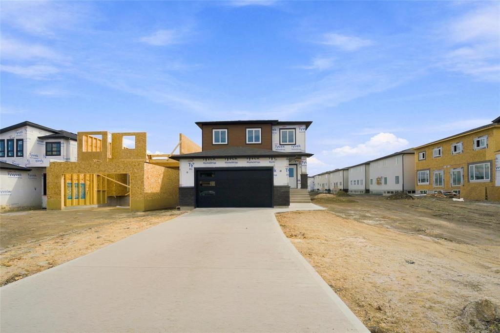 165 Numeracy Lane, Winnipeg, Manitoba  R2P 3A5 - Photo 1 - 202617079